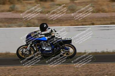 media/Apr-19-2025-AHRMA (Sat) [[3d98ca3309]]/Race/Group 7/Turn 4/